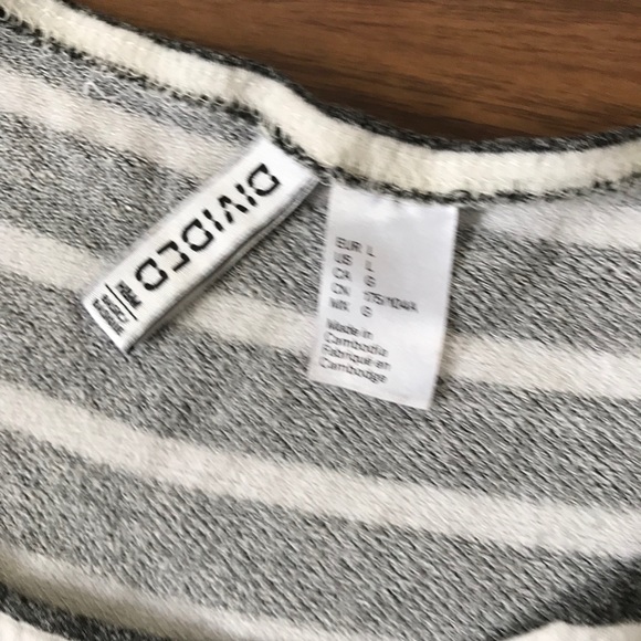 Divided long sleeved stripped tee - Picture 5 of 6